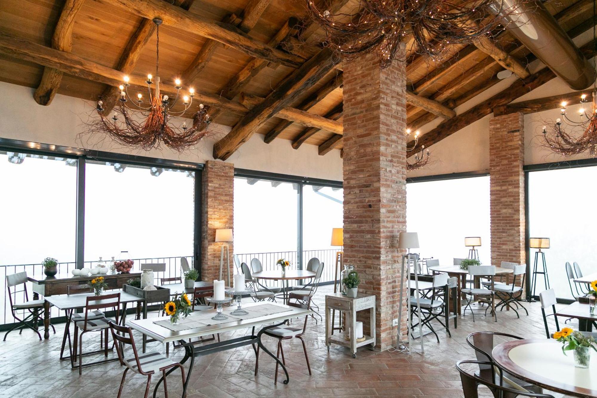Prime Alture Wine Resort Casteggio Exterior photo